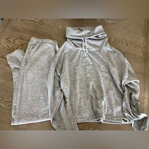 Nine West sweater set